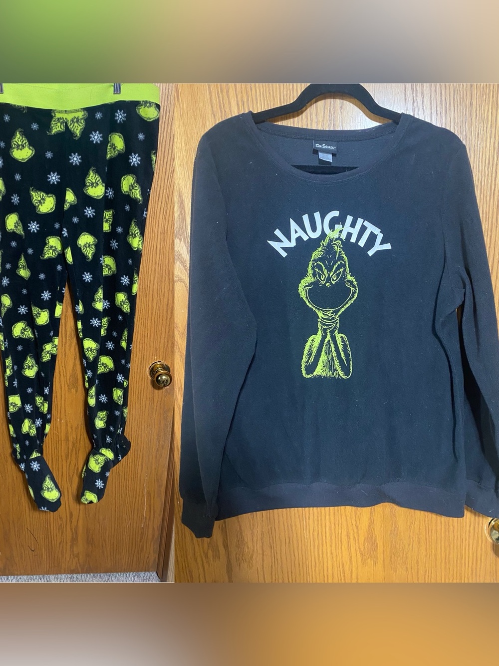 Dr. Seuss Grinch Navy Blue & Lime Green womens Pajama Top and Pants